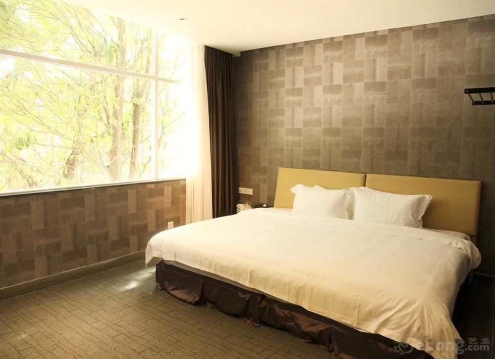Shenzhen Luohu Art Hotel, Dongmen Shopping Center Exterior photo
